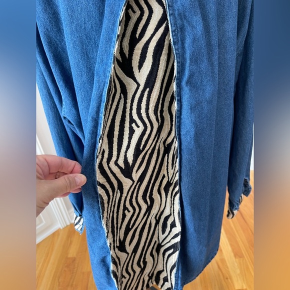 Dress Barn denim zebra safari shirt size 18/20 embroidery applique zoo teacher - Picture 3 of 16